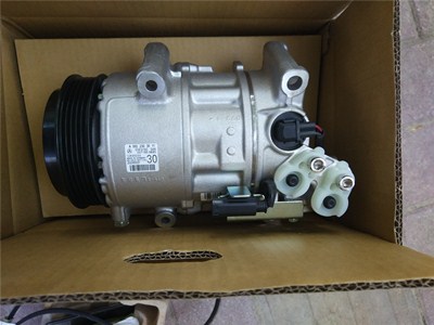 奔驰GL350GLS350空调泵冷气泵压缩机原厂