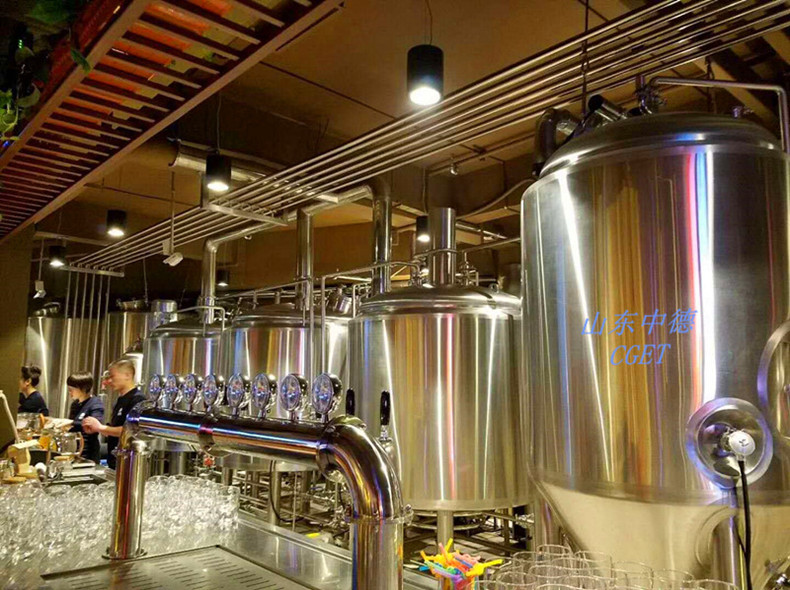 啤酒设备,精酿啤酒设备,自酿啤酒设备,啤酒屋设备, 小型啤酒设备,啤酒设备厂家,精酿啤酒设备发酵设备
