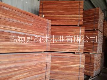 河南红椿木厂家一手货源长期加工各种红椿木烘干板材家具材料