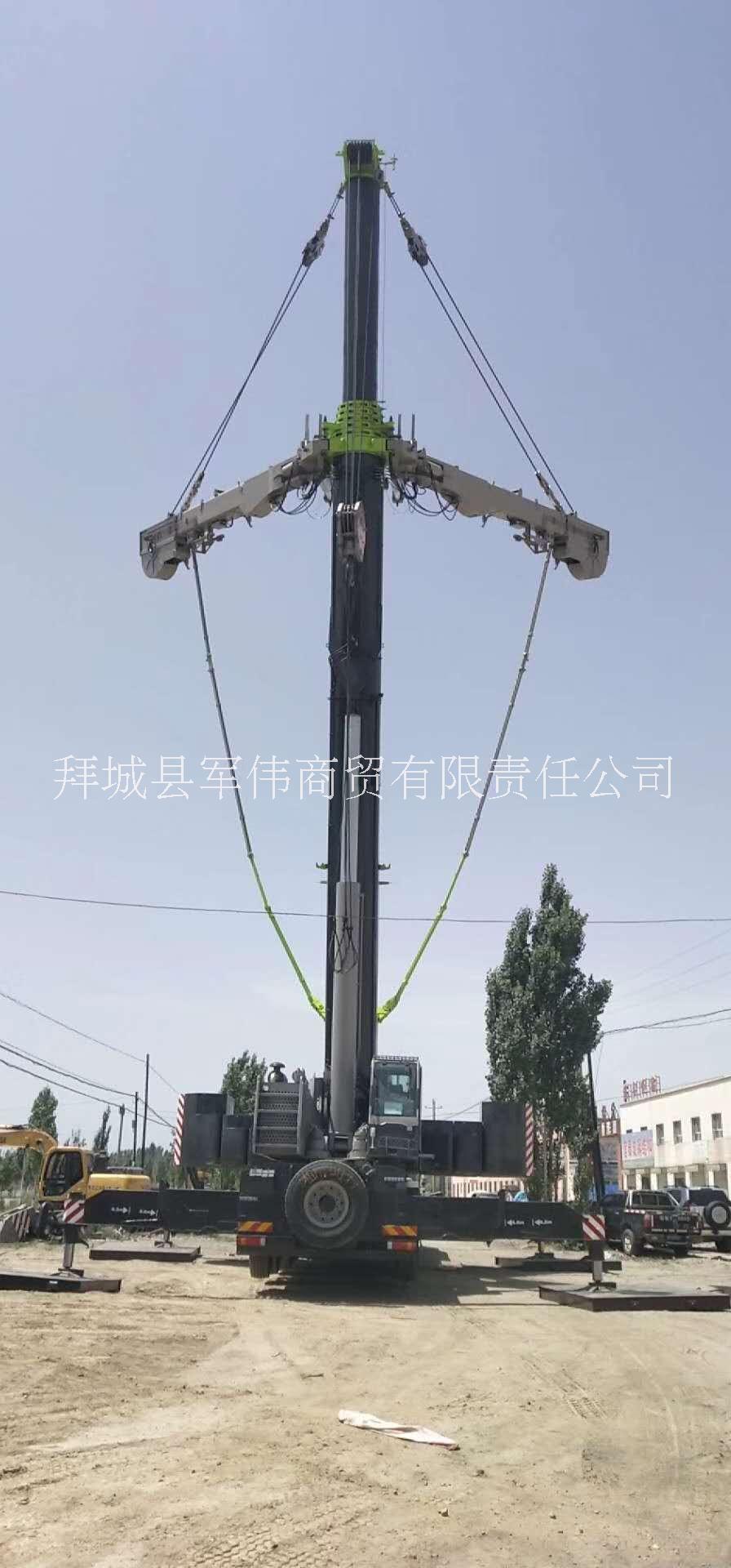 阿克苏地区新疆300吨汽车吊出租履带吊出租厂家