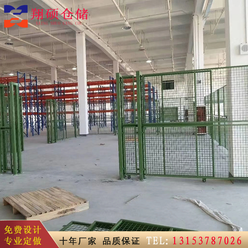 郑州设备围网GLW11隔断网物流区域围栏 工厂专用隔离网图片
