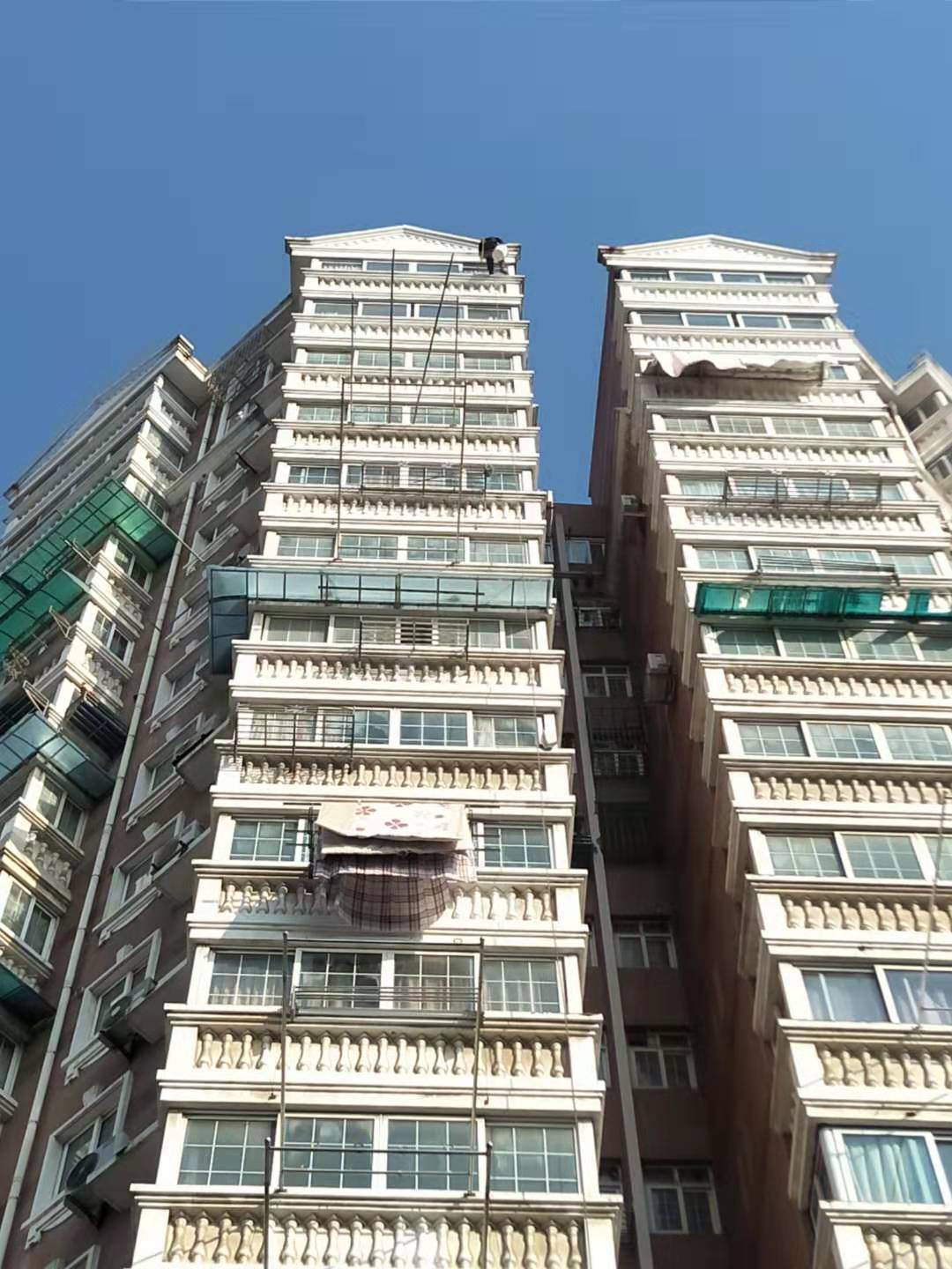 上海高空外墙维修万众蜘蛛人