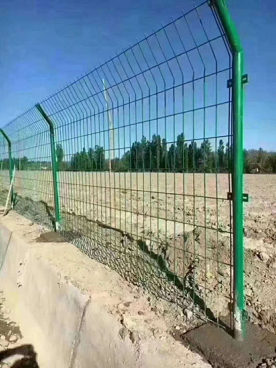 水库框架护栏网 Y型柱防御网 道路施工围栏 安徽双边丝护栏网