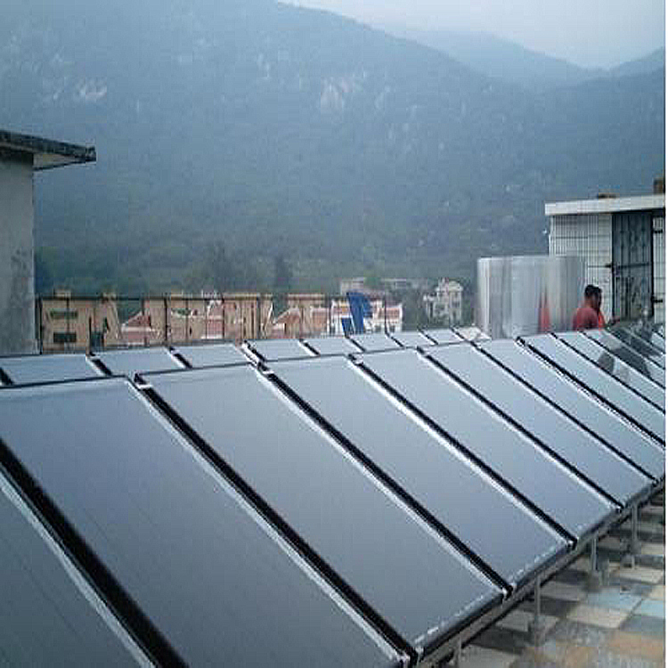 上海别墅家用3吨太阳能热水工程