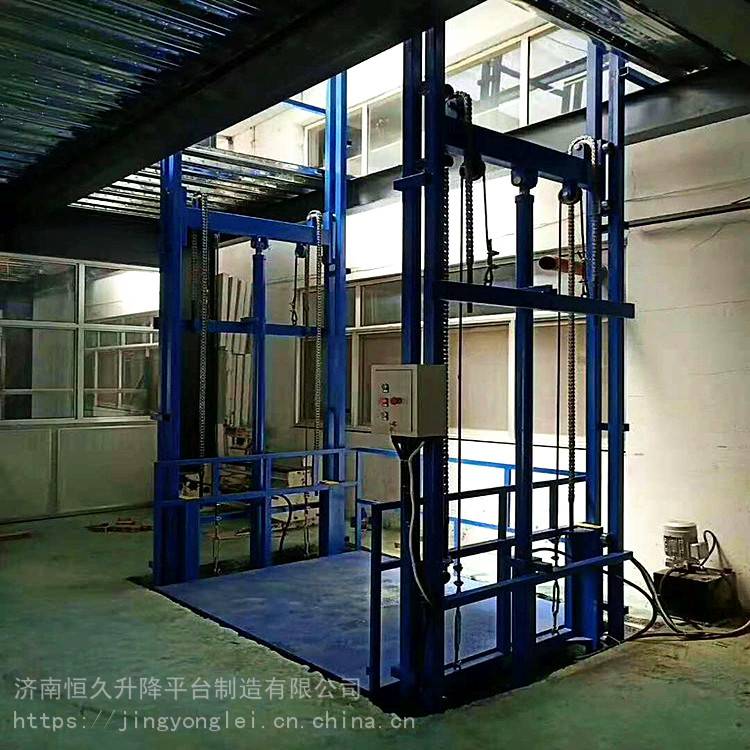 济南市导轨式货物升降机厂家导轨式货物升降机 货物垂直升降机 电动升降平台厂家