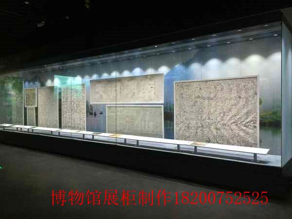北京博物馆展示柜公司专注经营博物馆展柜制作文物展柜设计生产图片