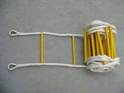 尼龙钢丝绳包芯软梯钢丝绳软梯批发