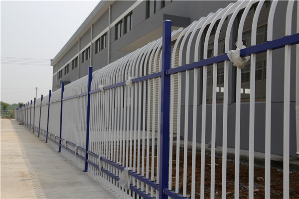 固格澜栅-简易 拼装锌钢小区护栏固格澜栅-简易 拼装锌钢小区护栏