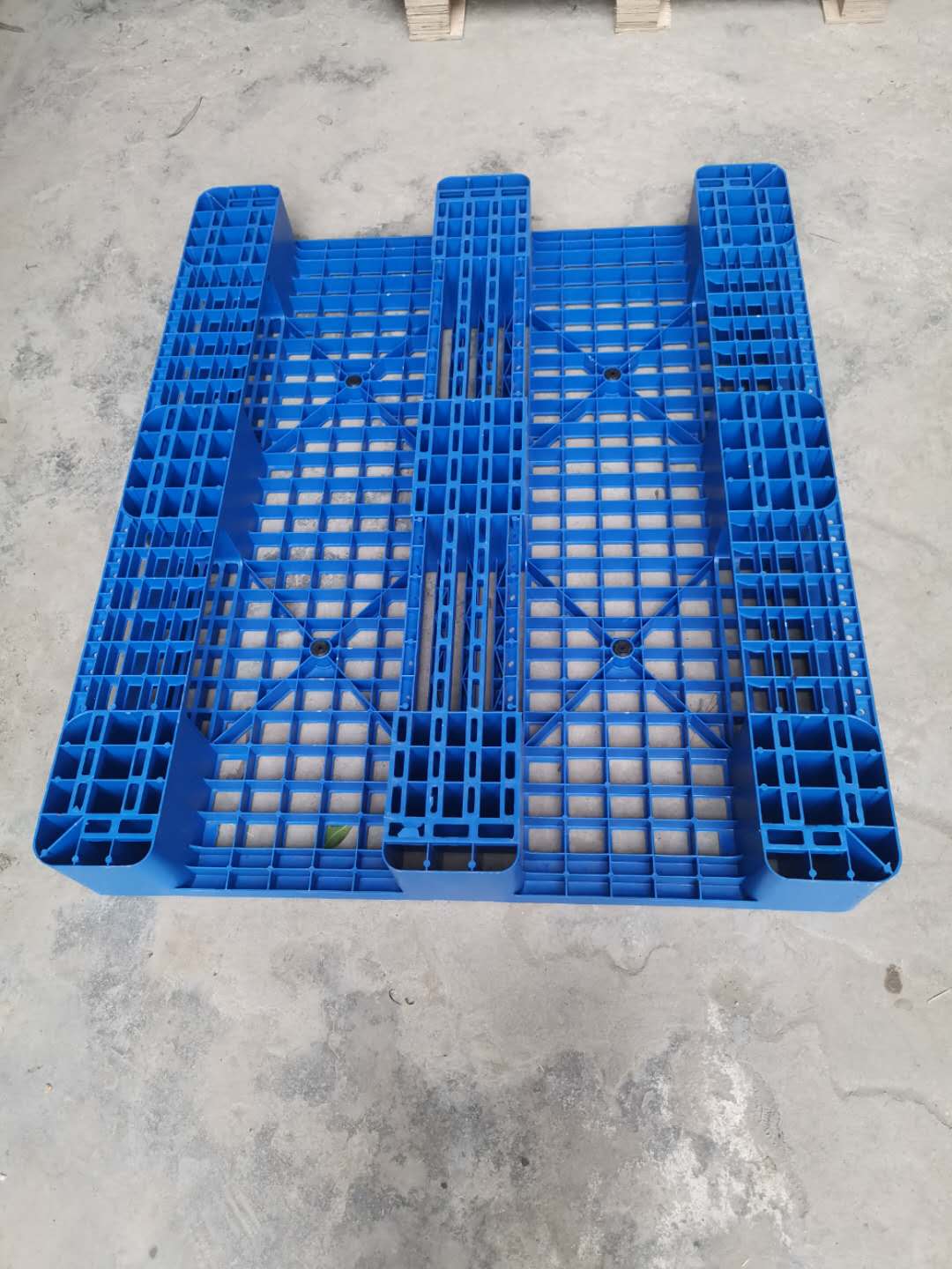 深圳市川字型塑料卡板厂家