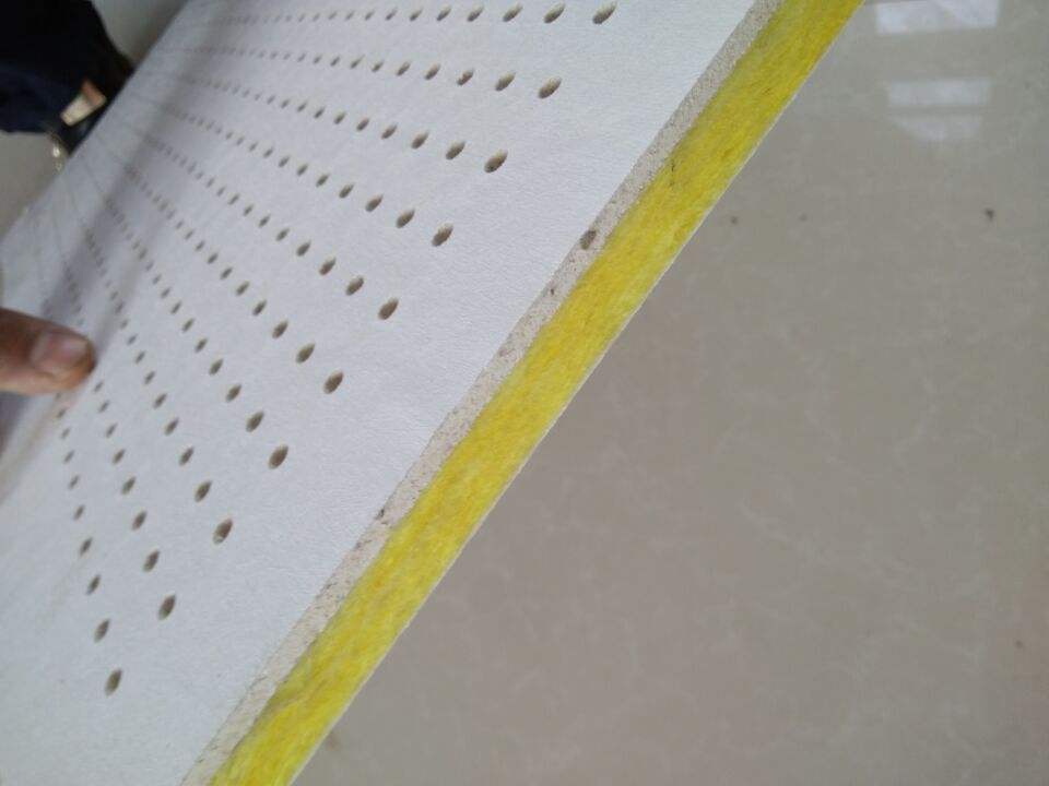 南京穿孔复合吸音板   穿孔石膏吸音板  质优价廉  节能环保