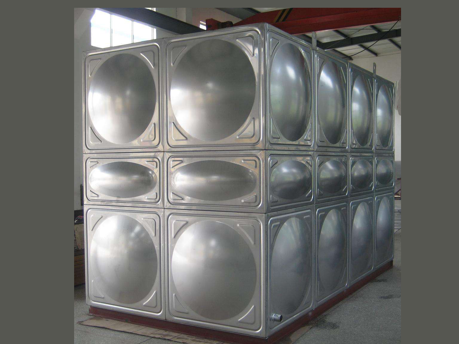 不锈钢焊接水箱 不锈钢拼装水箱 不锈钢保温水箱 不锈钢水箱厂家 全国供应