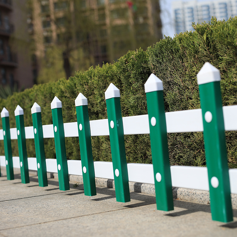 草坪护栏 塑钢草坪护栏锌钢PVC花池绿化带隔离栏市政隔离绿化围栏