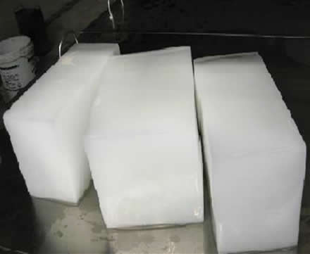 北京冰块长在哪里食用冰降温冰工业冰干冰碎冰配送图片