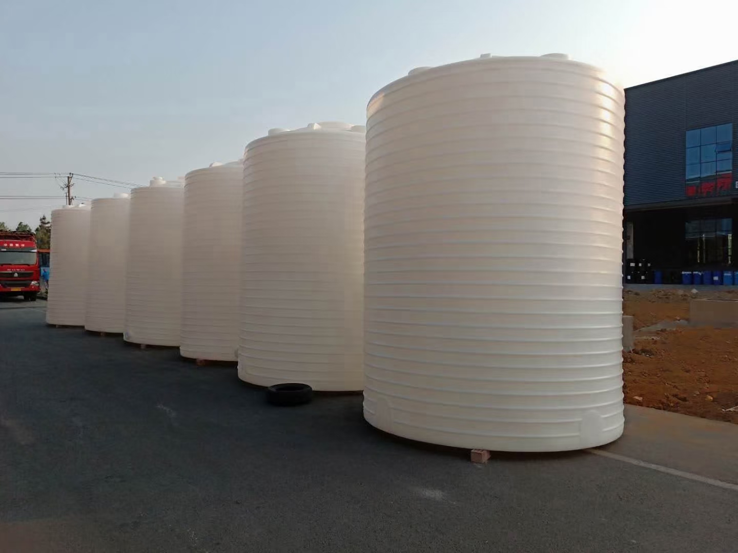 30吨塑料桶尺寸规格 山东百福塑业25吨塑料桶生产厂家