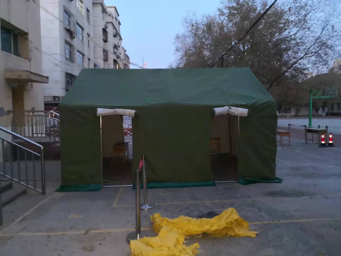 乌鲁木齐市新疆移动帐篷厂家