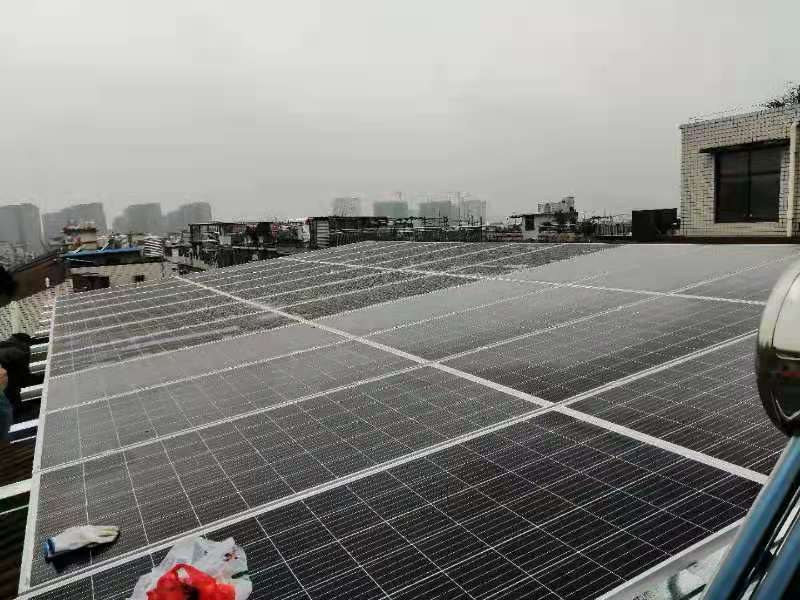 太阳能发电工程湖南企业太阳能发电工程投资安装费用咨询热线、国家补贴太阳能发电工程造价多少钱