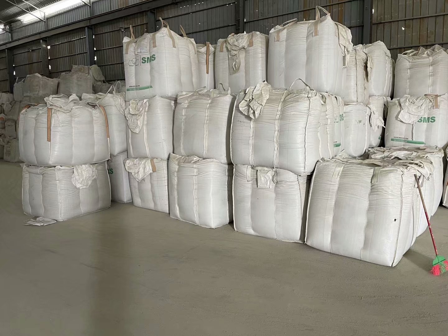 广西哪里有现货供应滤料石英砂、供应滤料石英砂批发价格多少钱