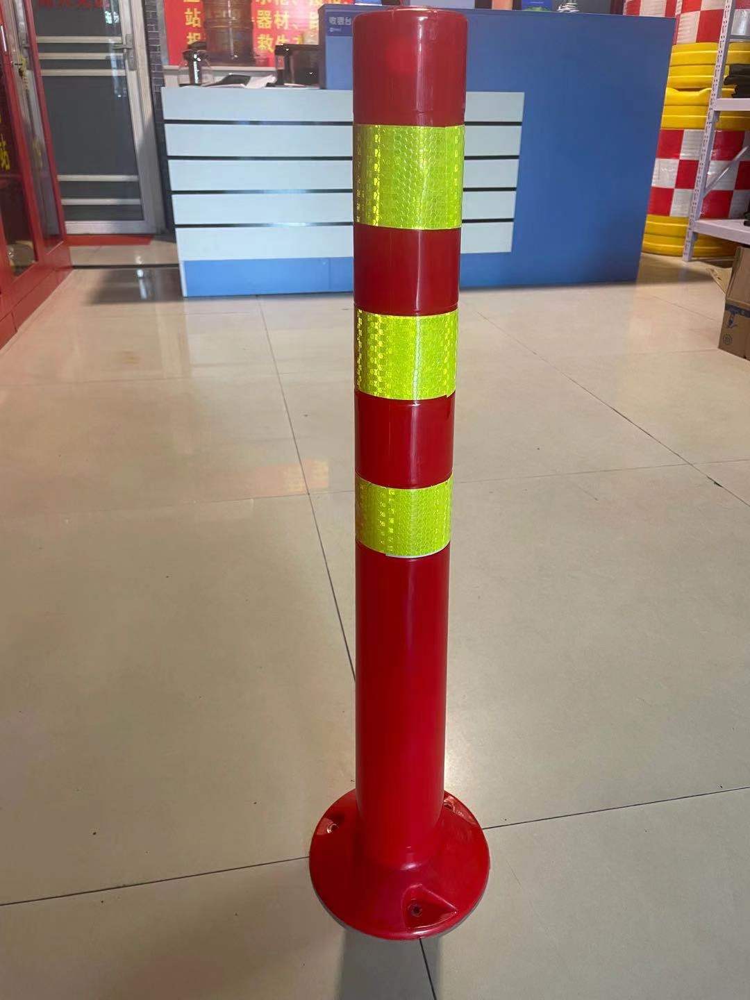 濮阳市道路警示柱塑料反光弹力柱厂家道路警示柱塑料反光弹力柱塑料警示柱隔离桩