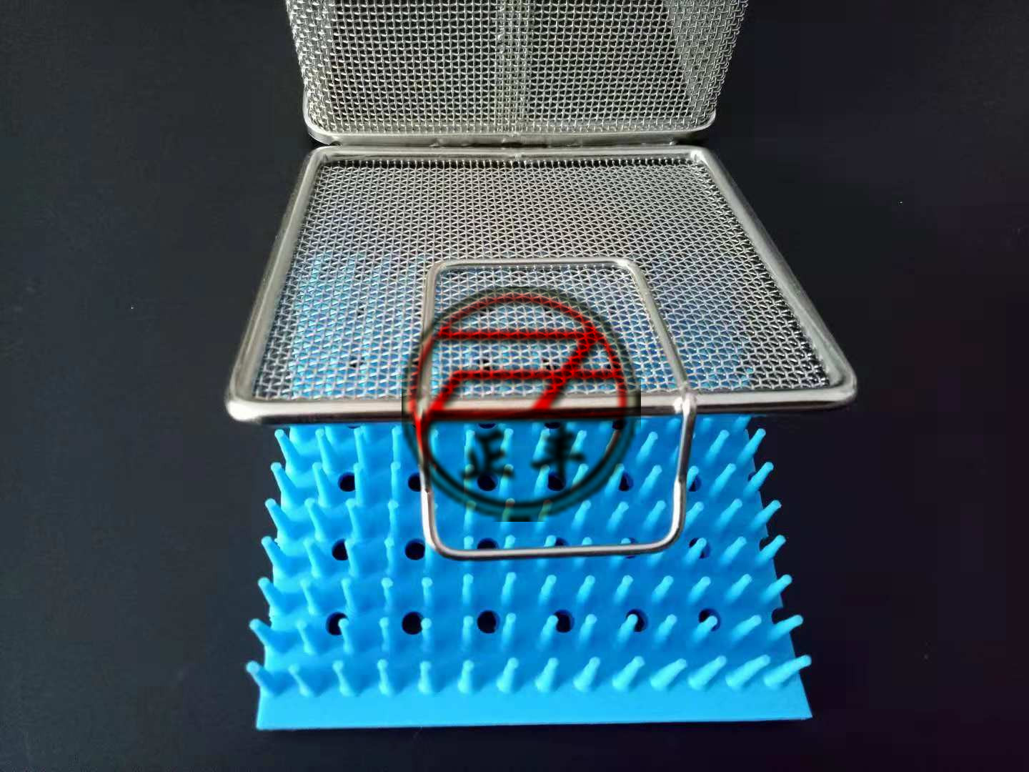供应不锈钢精密盒 手术小件器械消毒网盒