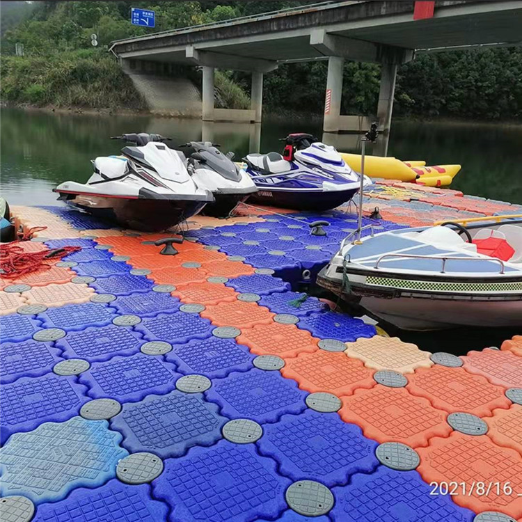 宁波市造型多样组装简单水上码头浮筒厂家