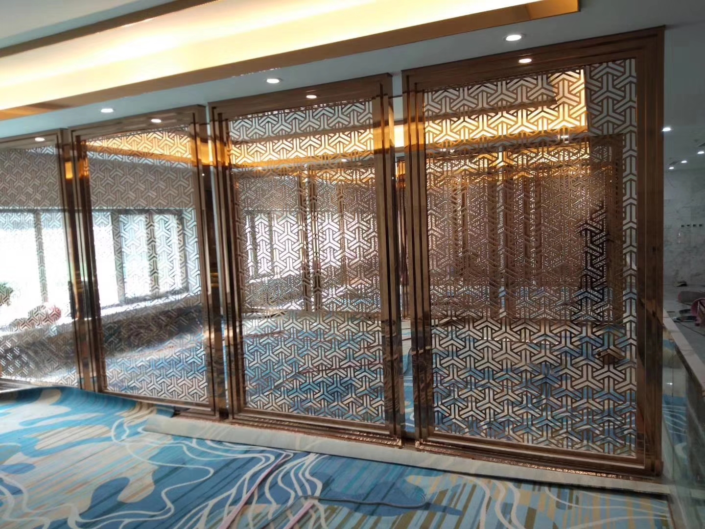 新中式屏风隔断新中式屏风隔断 不锈钢金属装饰玄关 客厅酒店屏风