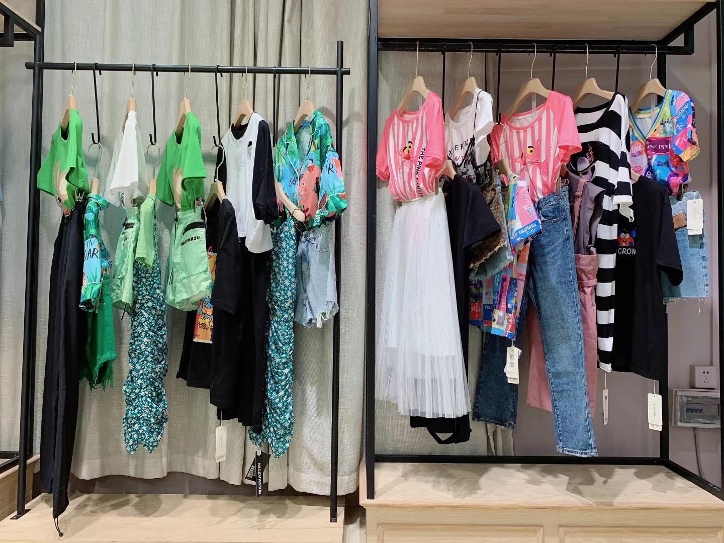 玛玛绨22夏装深圳时尚女装品牌专柜撤柜走份女装尾货批发市场在哪