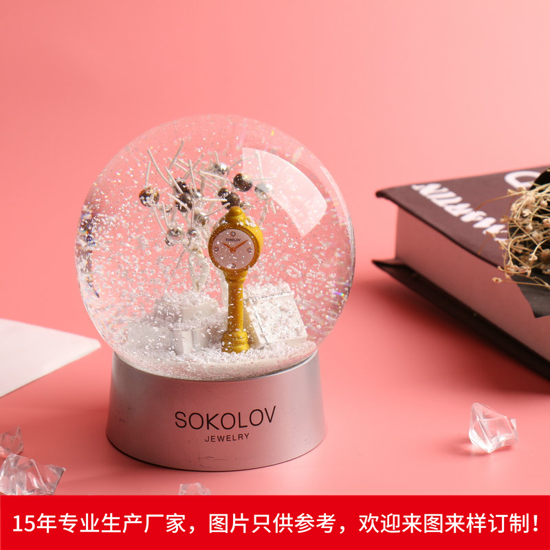 自动打雪花水晶球定制生产圣诞节雪人水晶球树脂水球玻璃摆件创意礼品厂家图片