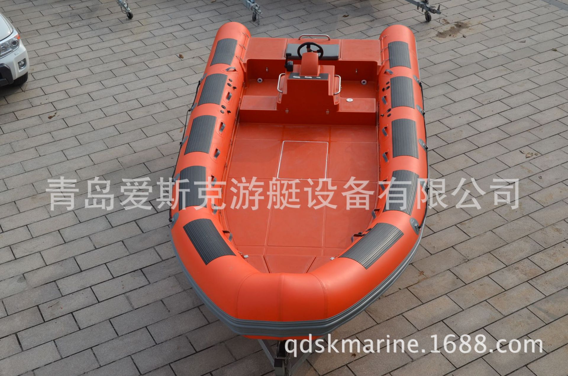 玻璃钢钓鱼艇 7米 喷泵艇 喷泵发动机抗洪抢险快艇