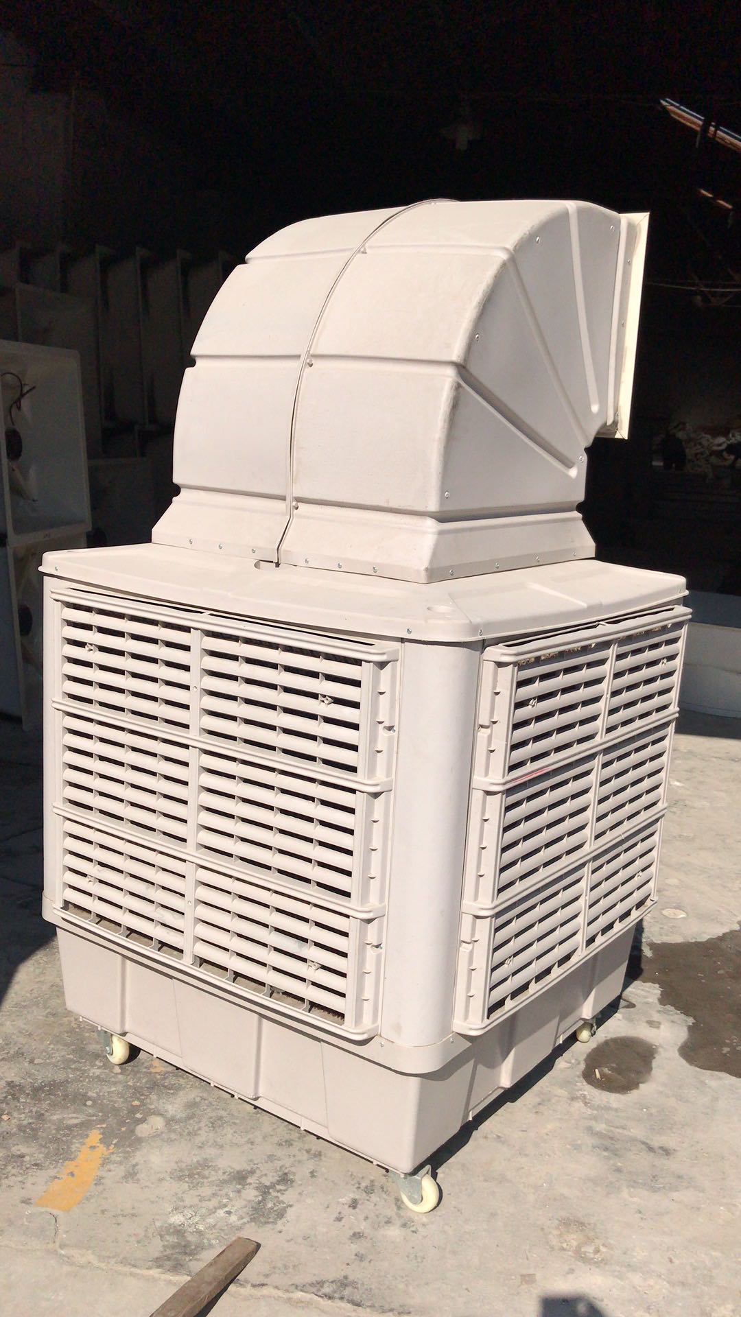 工业水空调-大型车间降温水空调-商用超制冷水空调设备图片