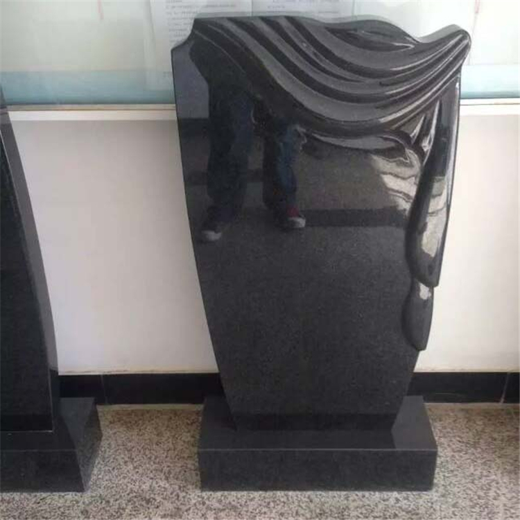 湛江黑石材墓碑  碑石 天然黑色不染色套碑 中式欧式俄罗斯墓碑图片