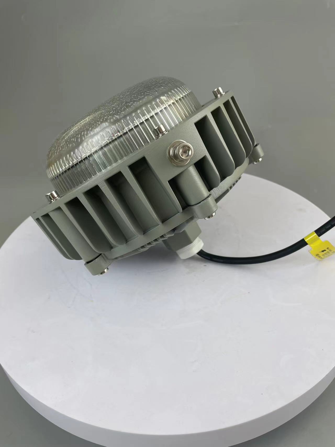 HRD58-24免维护防爆LEDHRD58-24免维护防爆LED铝合金材质进口LED光源高光效
