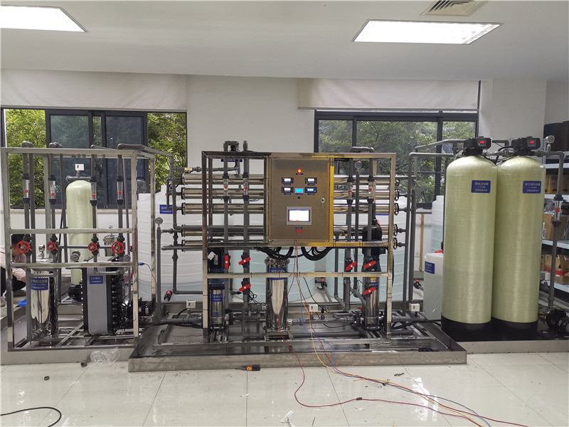江苏水处理厂家 无锡旭能环保设备 半导体超纯水设备  1吨超纯水设备图片