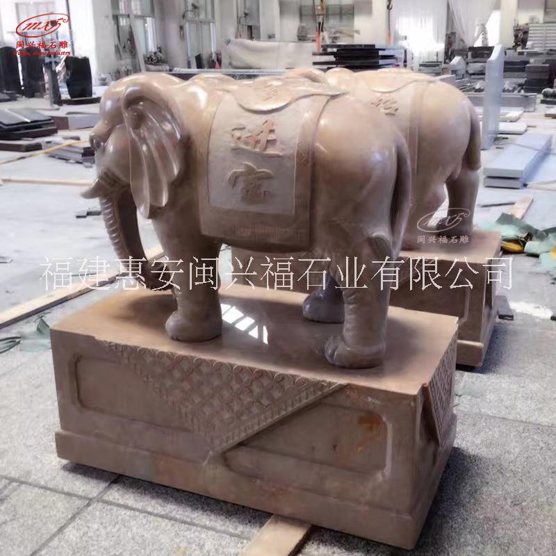 泉州市印度红大象厂家福建石材花岗岩印度红大象石雕寺庙门口一对石象动物雕塑摆件