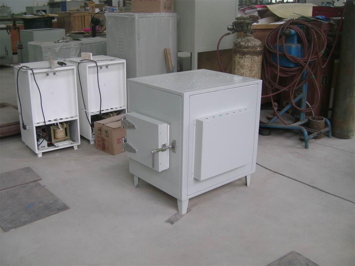 供应SRJX-10-13箱形电阻炉图片