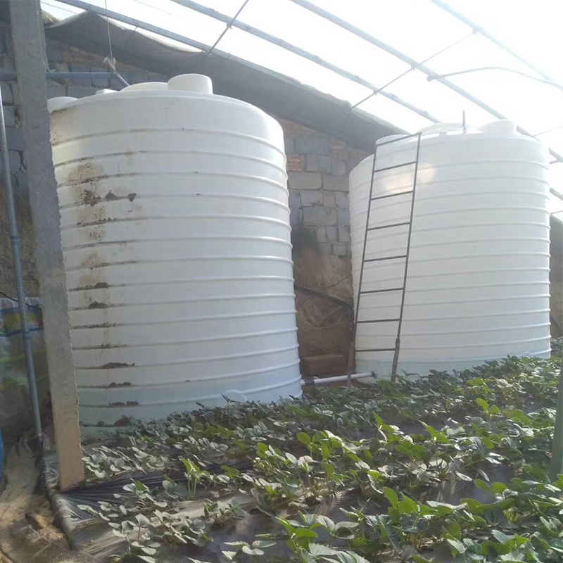 10吨大棚灌溉水箱批发