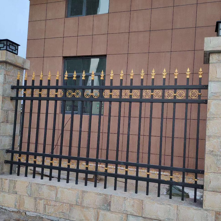 工厂围墙防护栏适用学校隔离栏庭院栅栏别墅锌钢围墙护栏 锌钢围栏图片