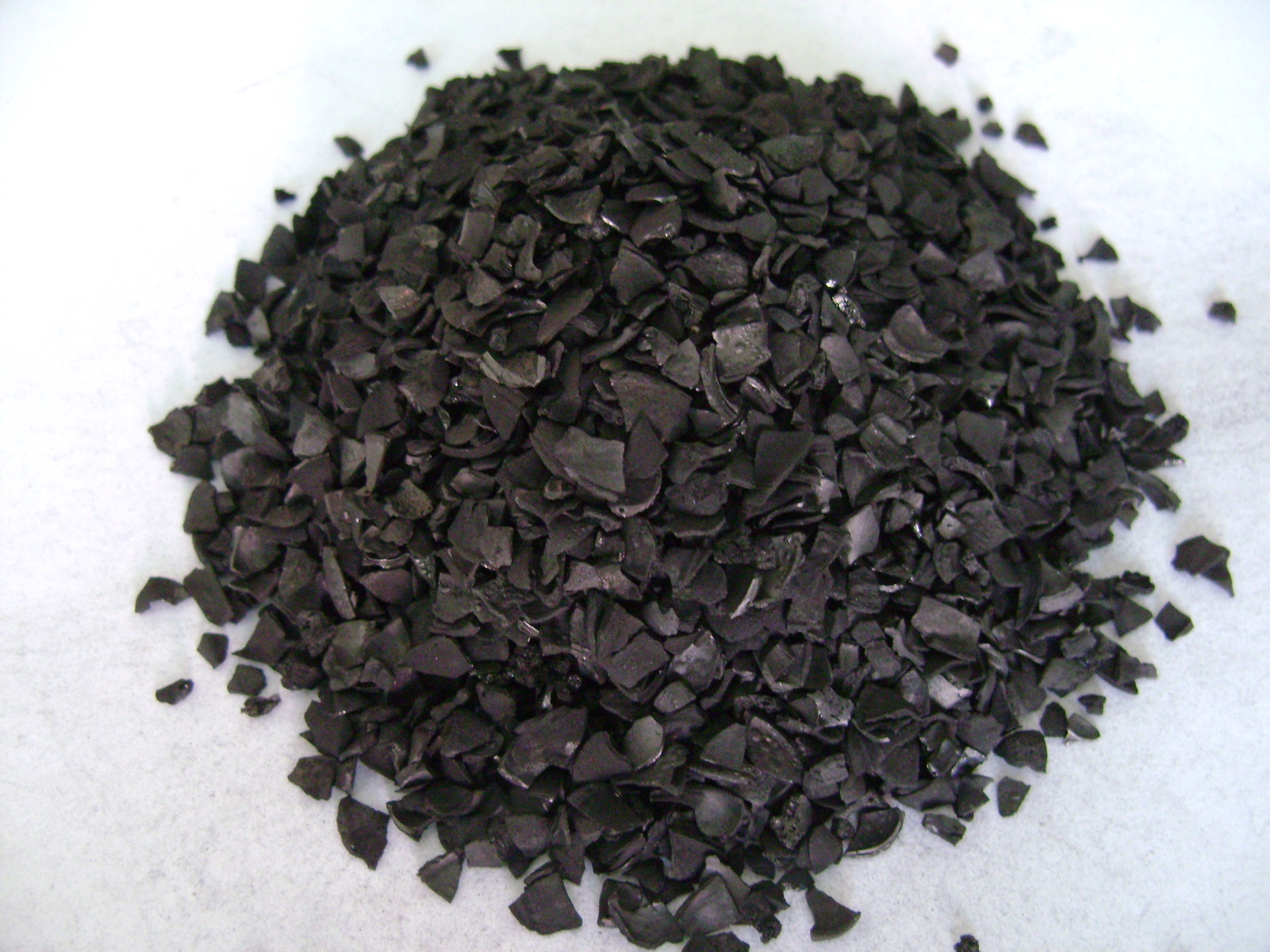 供应果壳活性炭生产厂家 果壳活性炭 高碘值 多目数 水处理过滤黑色颗粒炭 厂家
