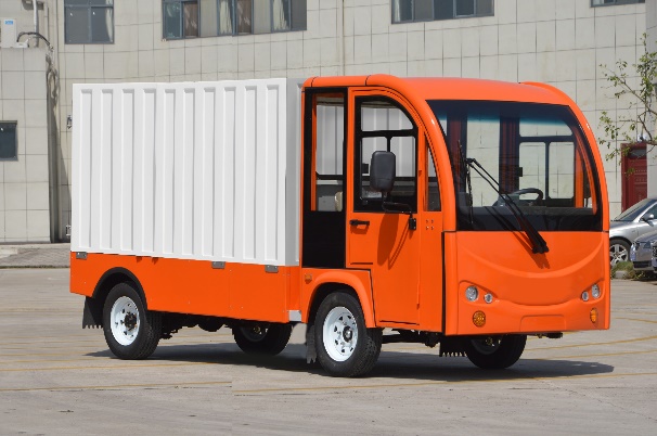 电动箱式货车YCH32-2T 2吨电动箱式货车带挡雨门厂家定制