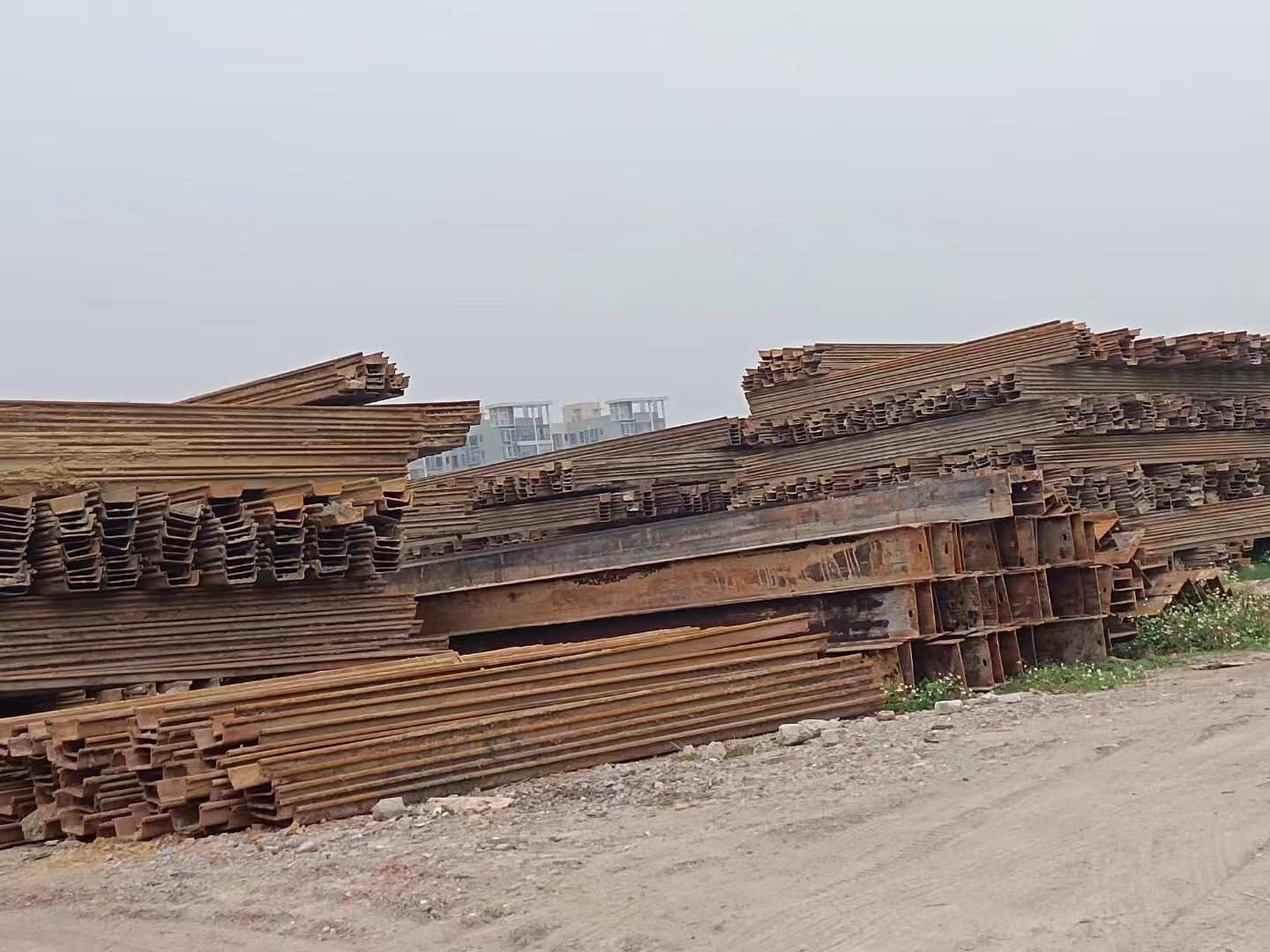 拉森钢板桩回收二手拉森钢板桩回收价格多少钱-广东东莞拉森钢板桩回收公司电话
