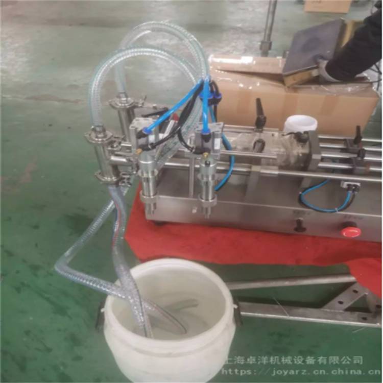 上海花露水灌装设备供应 全自动真空灌装机价格