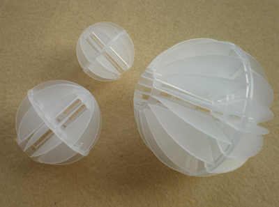 宁波市过滤50多面空心球厂家过滤50多面空心球 PP塑料空心球填料 塑料立体喷淋塔悬 浮球现货