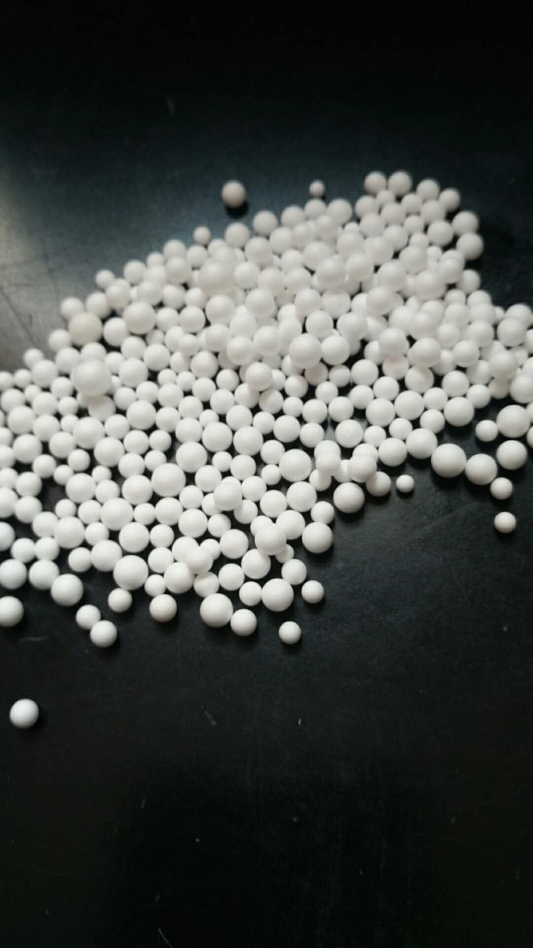 加工定制3-5毫米 4-6/5-8mm 活性氧化铝球催化剂载体干燥剂