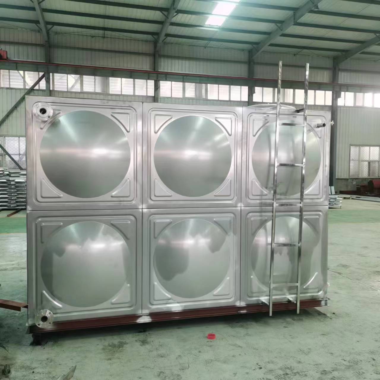 天津不锈钢水箱-不锈钢水箱厂家批发-不锈钢水箱哪里便宜图片